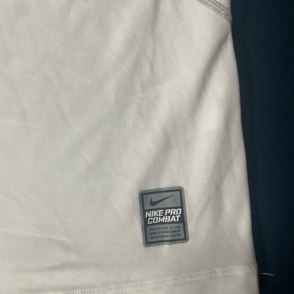 Nike Men’s White Dri-FIT Short Sleeve Athletic Shirt - Picture 4 of 5